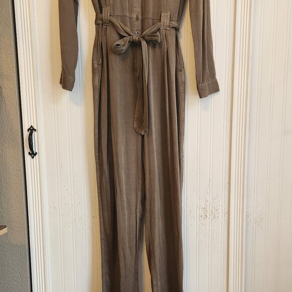 FOREVER 21 Women's Army Green Jumpsuit - Medium - NEW NWT - Picture 2 of 9